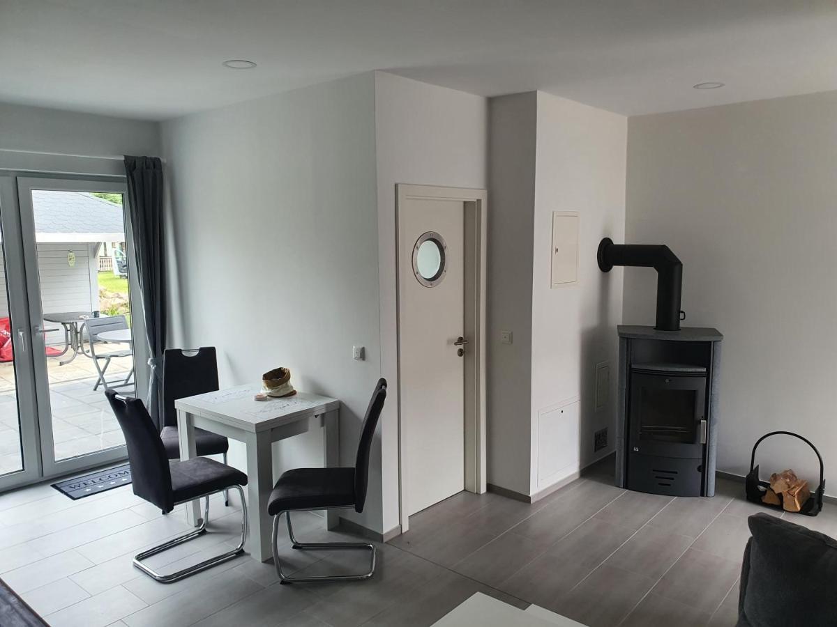 Appartement ***fewo Am Achterwasser *** Lutow